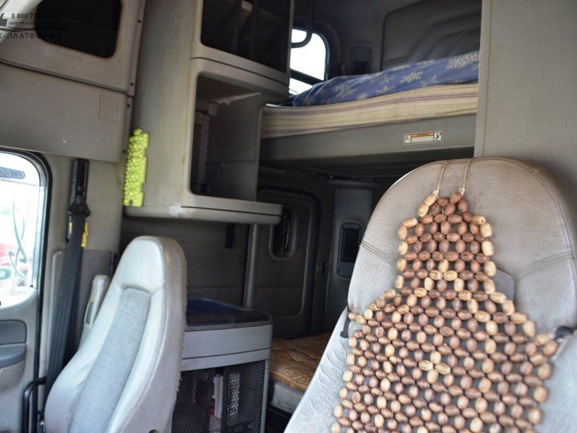 Freightliner Century салон