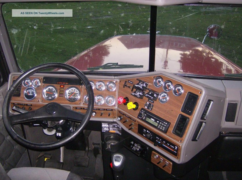 Freightliner Fla 9664 кабина