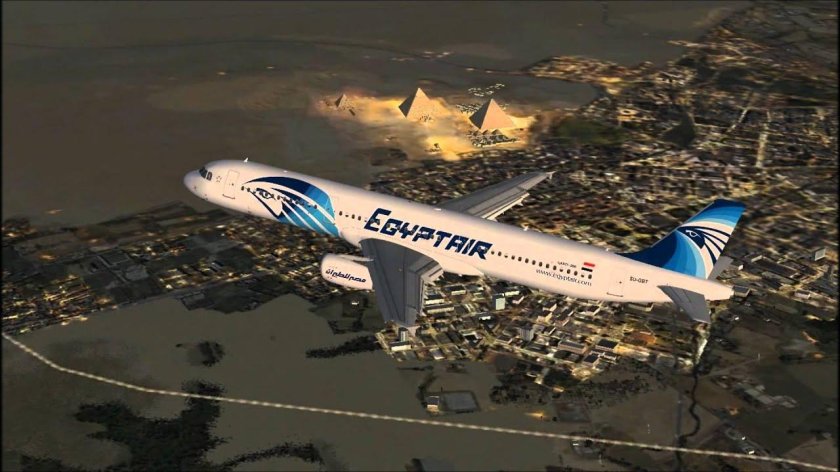 Самолет EGYPTAIR