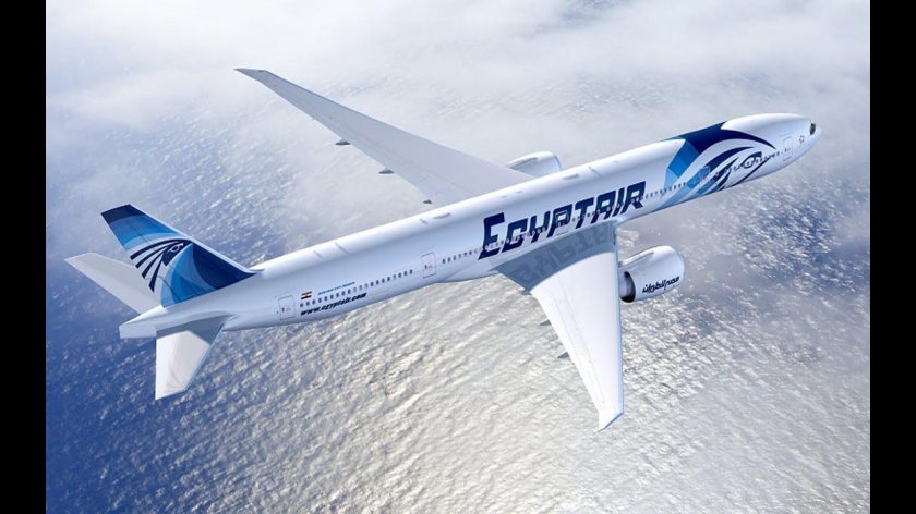 Самолет EGYPTAIR