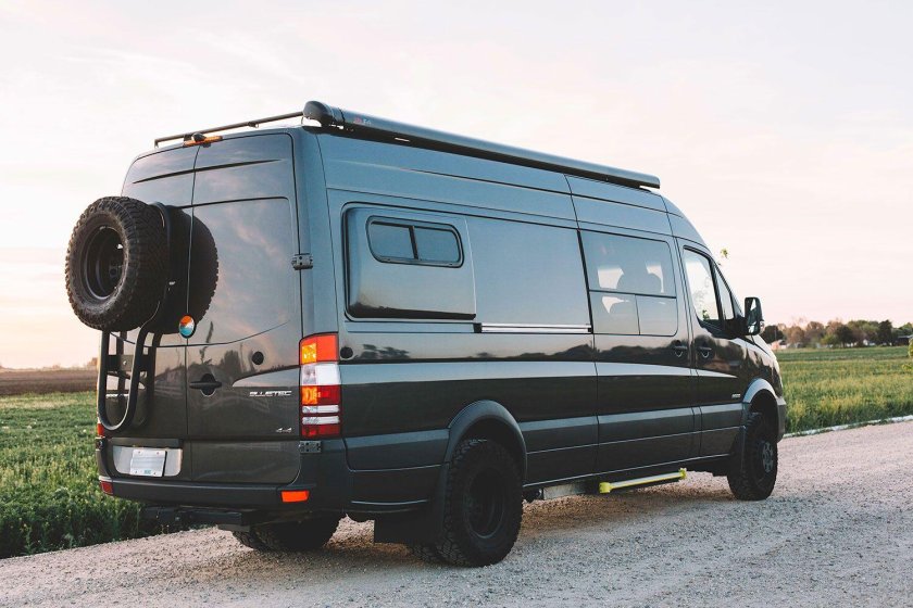 Мерседес Спринтер автодом 4x4