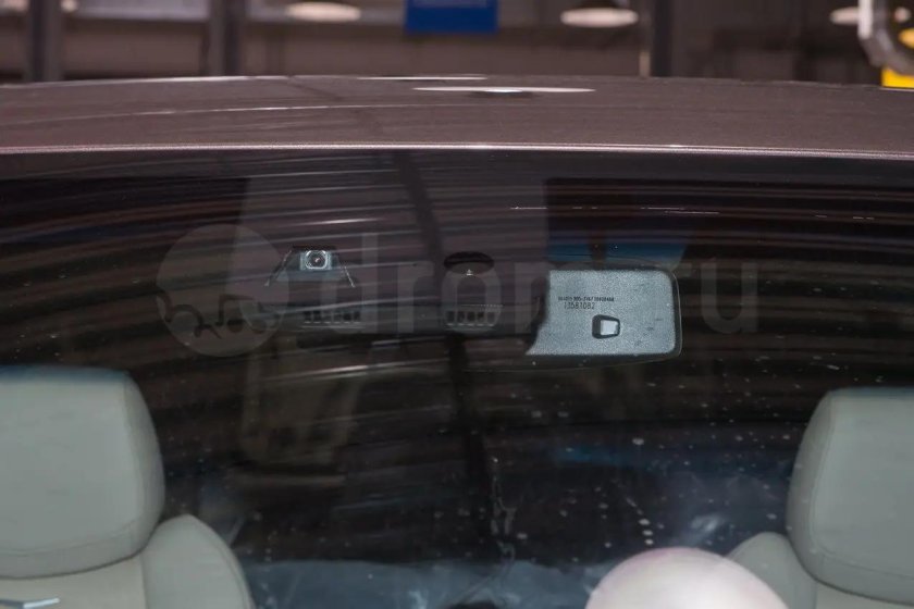 Лобовое стекло Discovery Sport