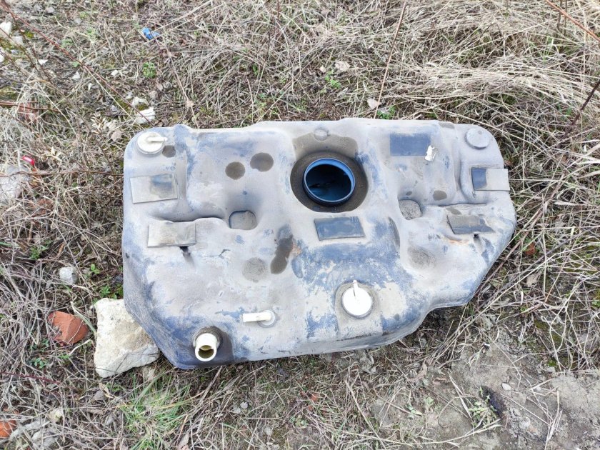 Топливный бак Ниссан Альмера