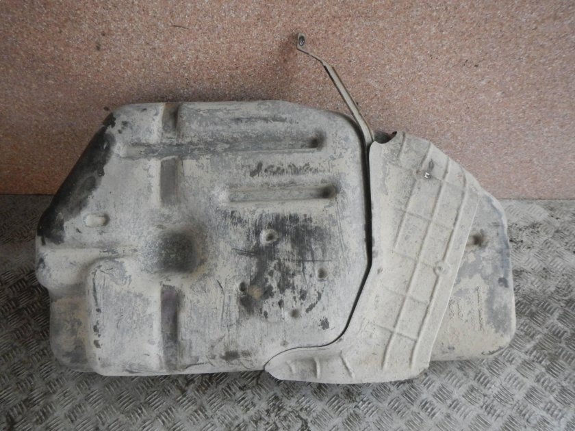 Nissan Almera Classic бак топливный