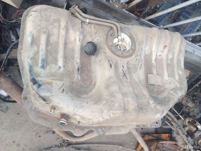 Бензобак Ниссан Альмера н16