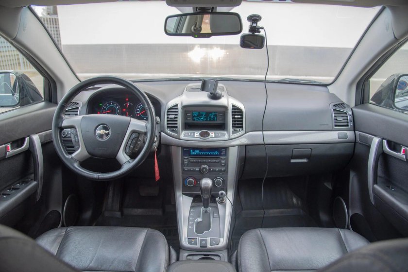 Chevrolet Captiva 2008 салон