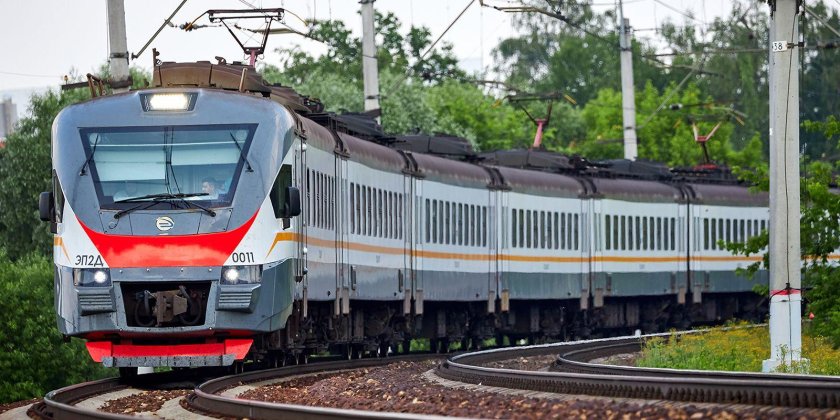 Эп2д электропоезд