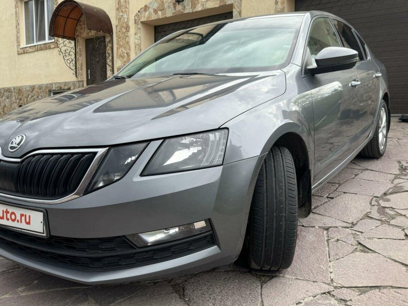 Skoda octavia a7 серая