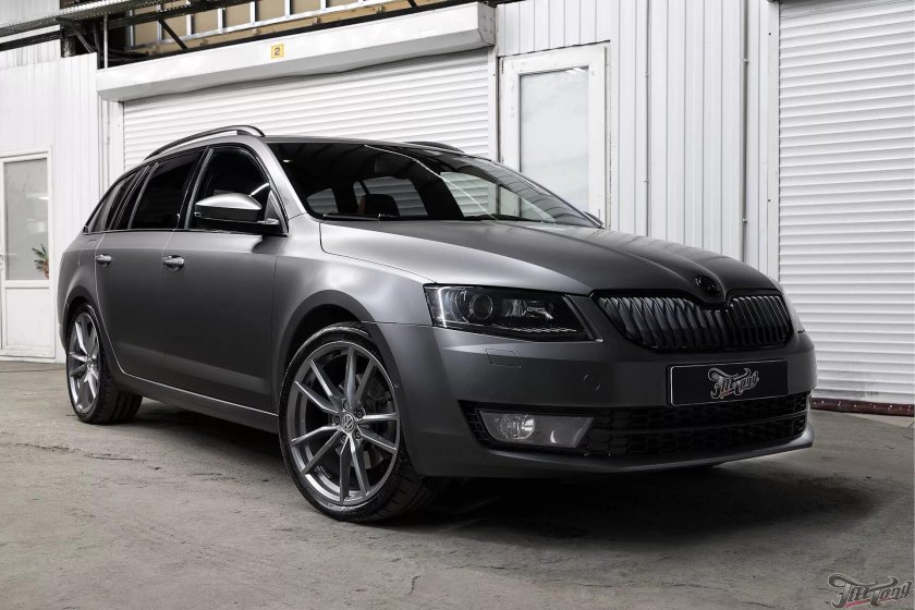 Skoda Octavia Combi a7 Black
