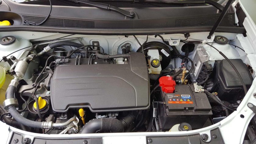 Мотор Рено Сандеро 1.4