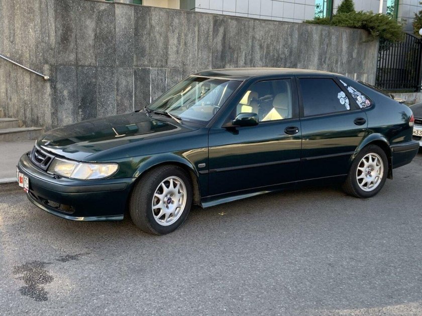 Сааб лифтбэк 9-3