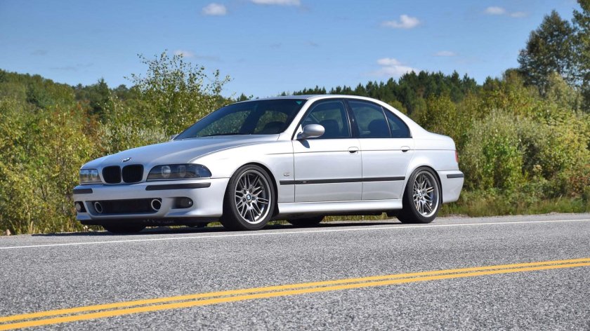 BMW m5 e39 2000