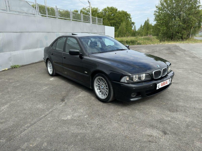 Бмв е 39 2001
