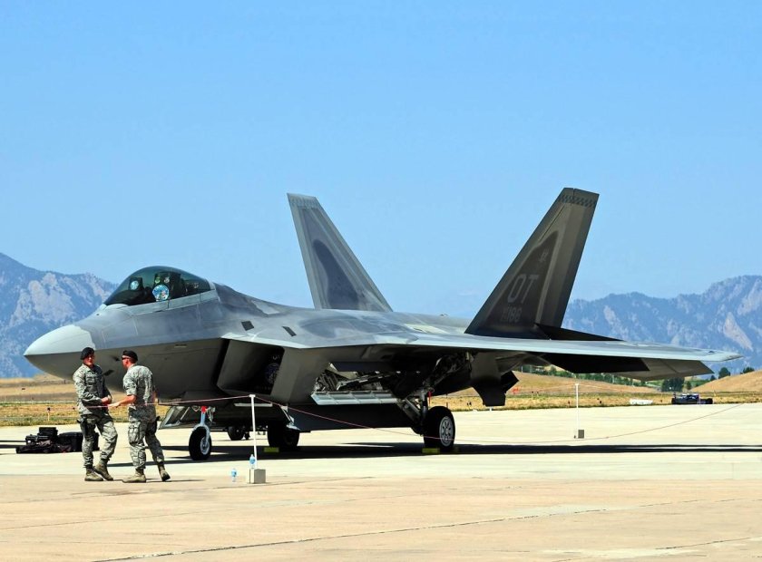 Lockheed/Boeing f-22 Raptor