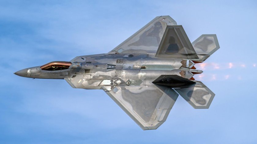 Истребитель f 22 raptor