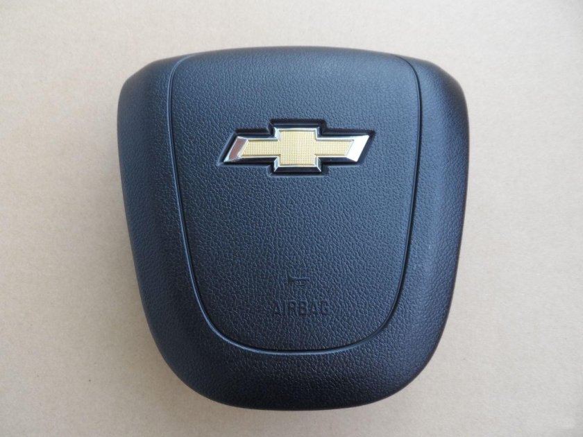 Chevrolet Cruze заглушка airbag