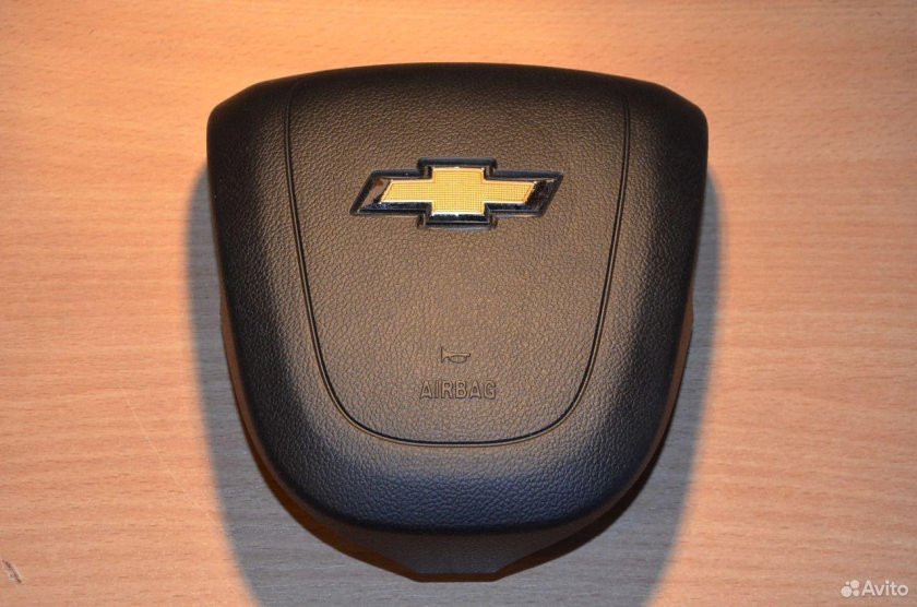 Chevrolet Cruze заглушка airbag
