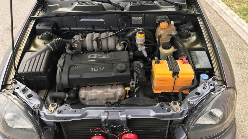 Двигатель Ланос 1.6 16 клапанов