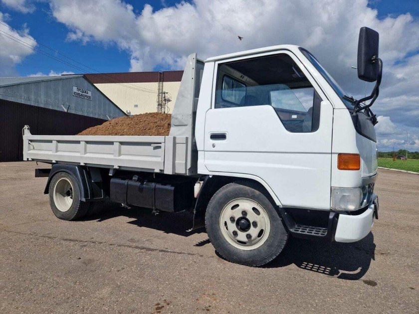 Тойота дюна самосвал 4вд