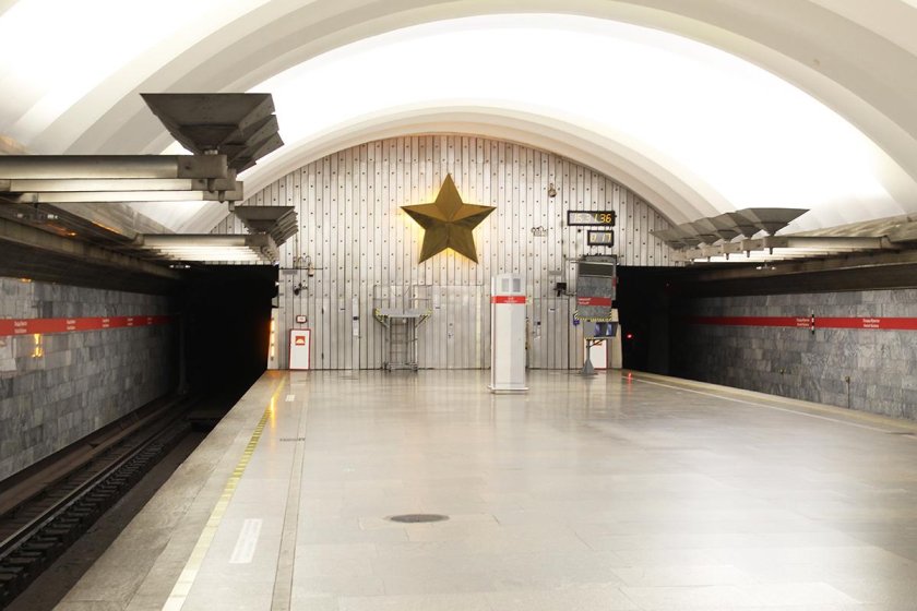 Станция метро площадь Мужества Санкт-Петербург