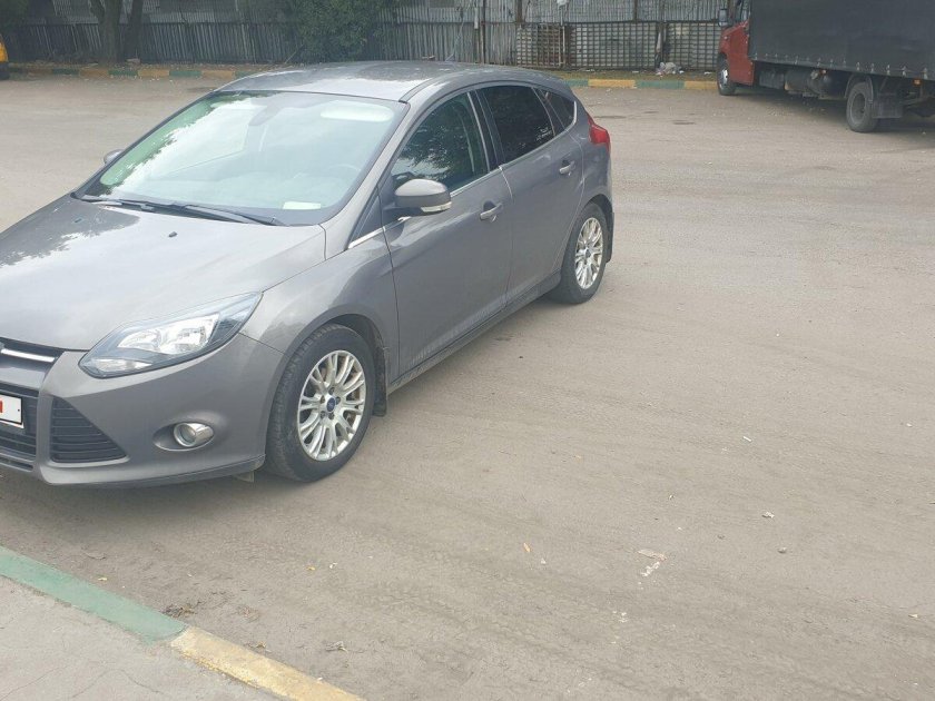 Ford Focus 3 r16