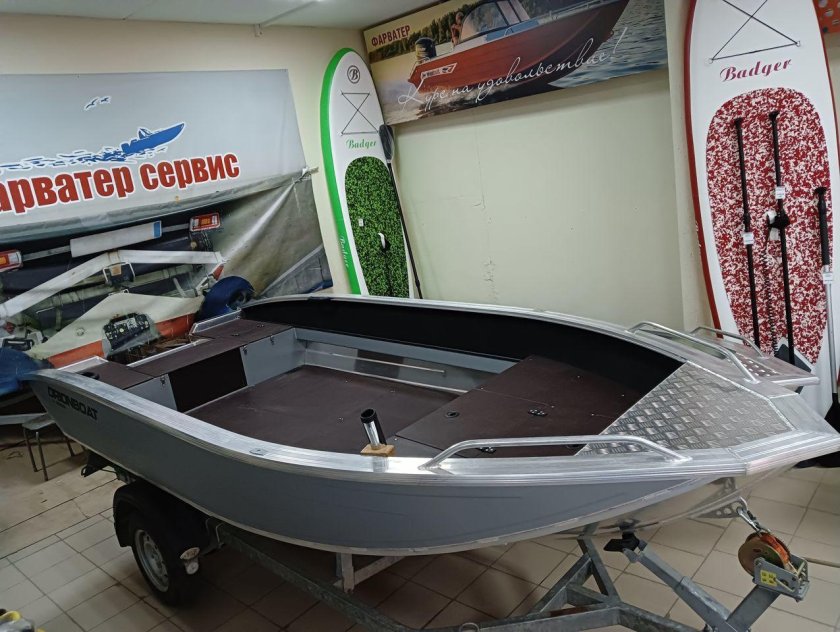 Лодка алюминиевая