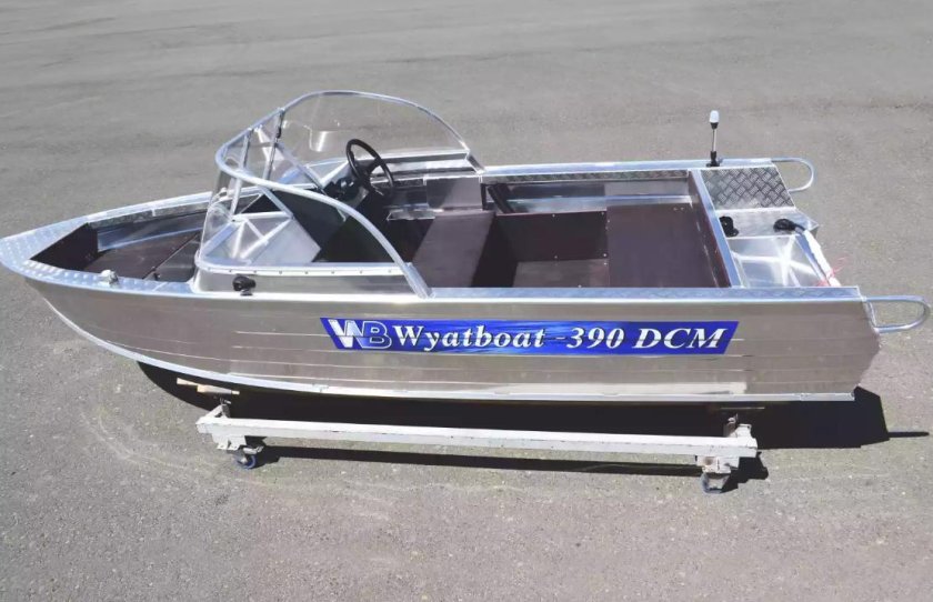 Wyatboat 390 DCM