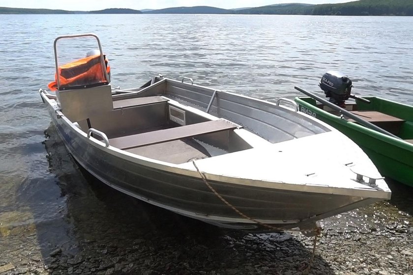 Лодка wyatboat 390у