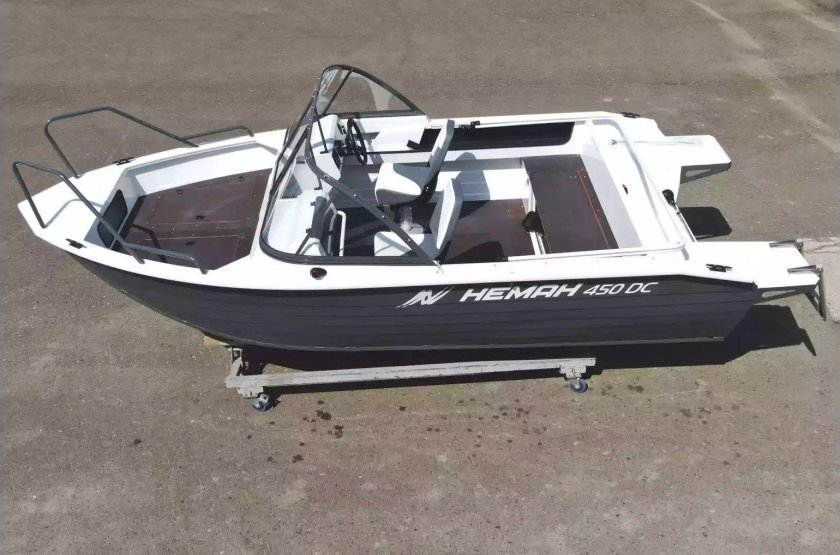 Катер Неман 450 DC New