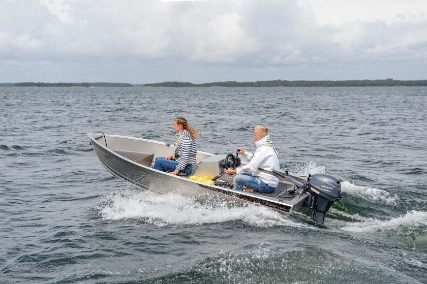 Лодка Mini Buster