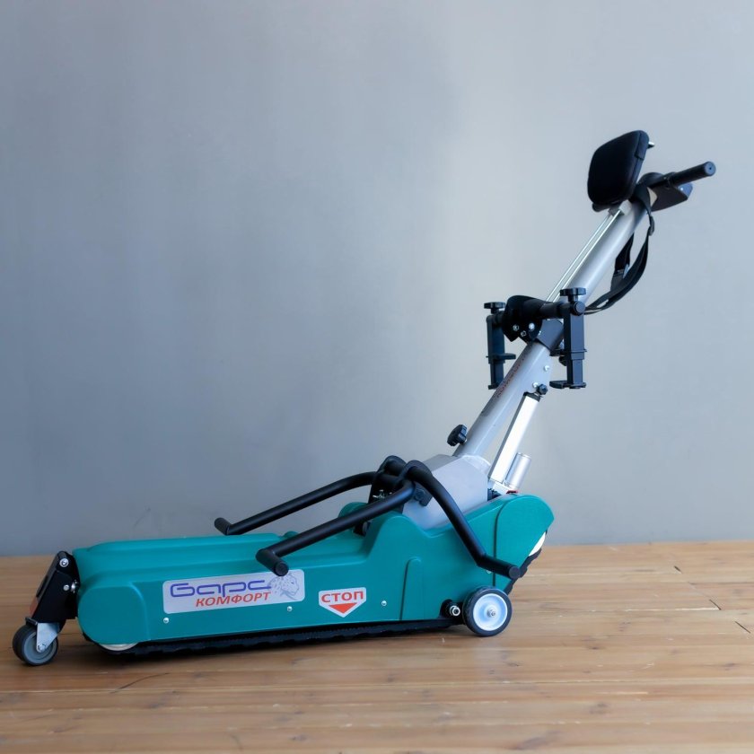 Гусеничный подъемник Барс УГП-130