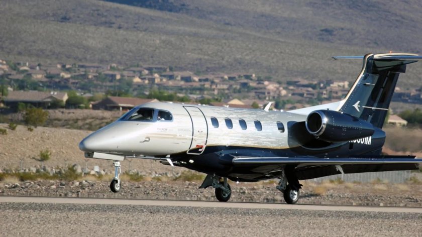Embraer Phenom 300e Jet