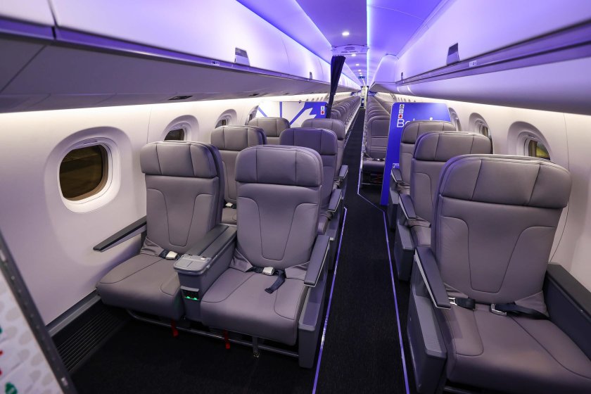 Embraer 195 Белавиа