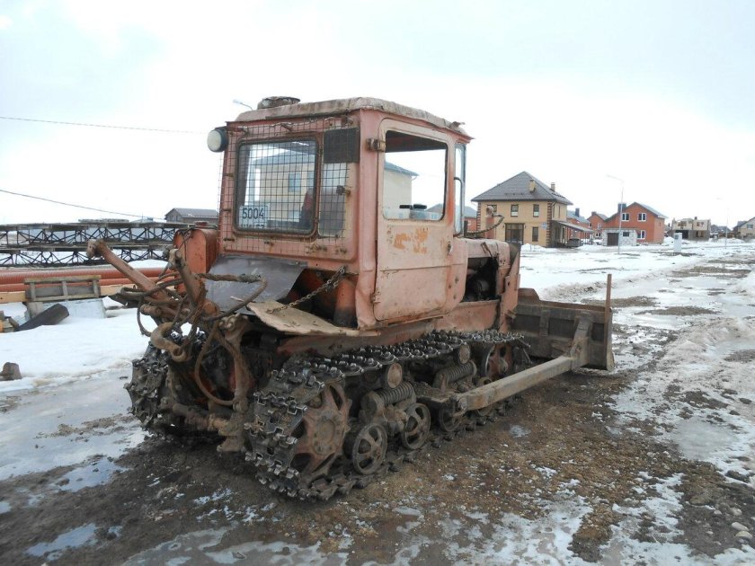 Бульдозер дт75 вгтз