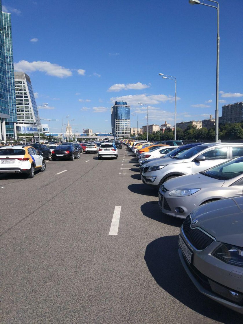 Каршеринг парковка Москва Сити