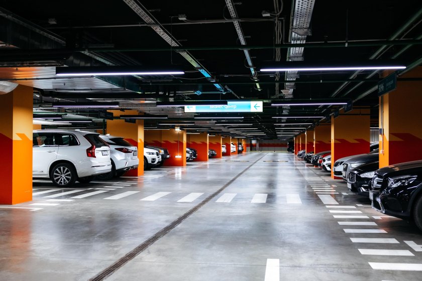 Смоленский Пассаж 2 парковка