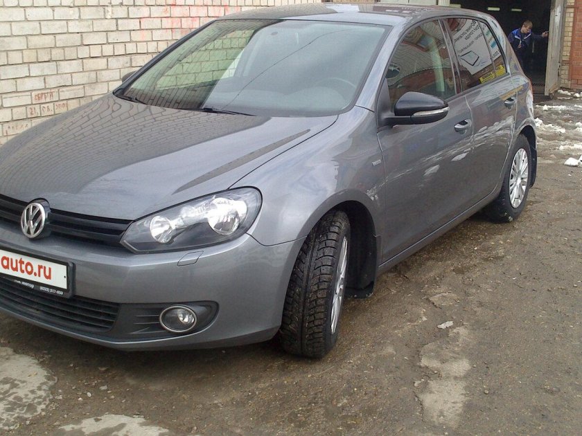 Фольксваген гольф серый