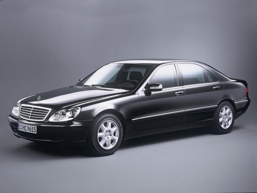 Mercedes Benz s600 w220