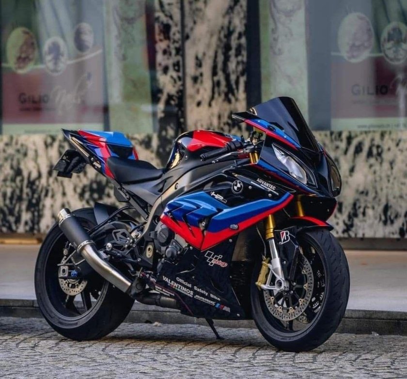 Bmw s1000rr akrapovic