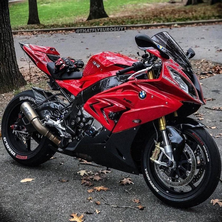 Спортбайк BMW 1000rr