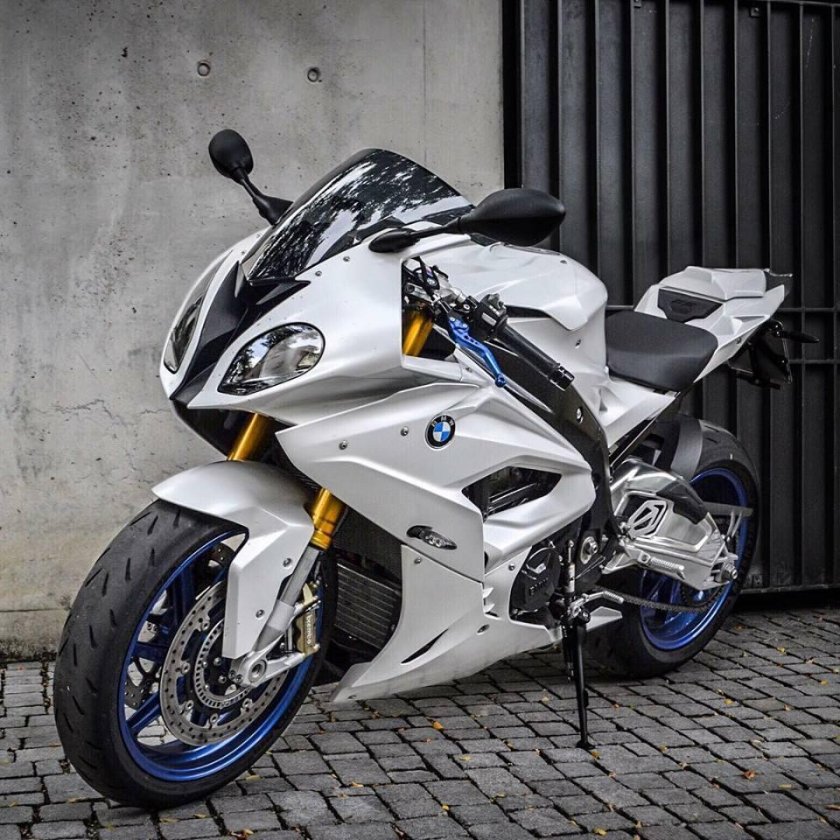 Мотоцикл BMW s1000rr