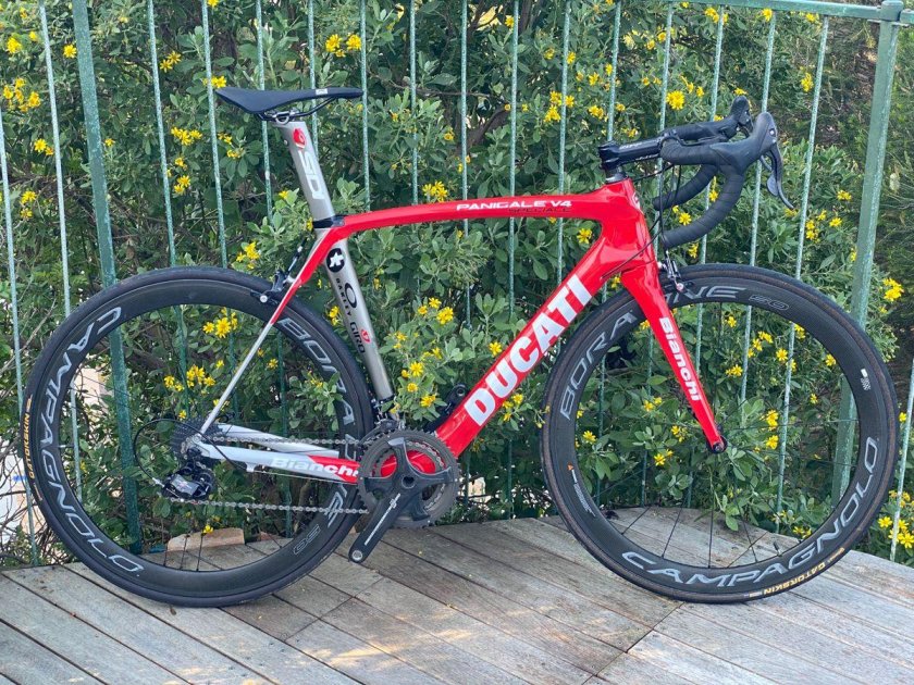 Pinarello gravel red