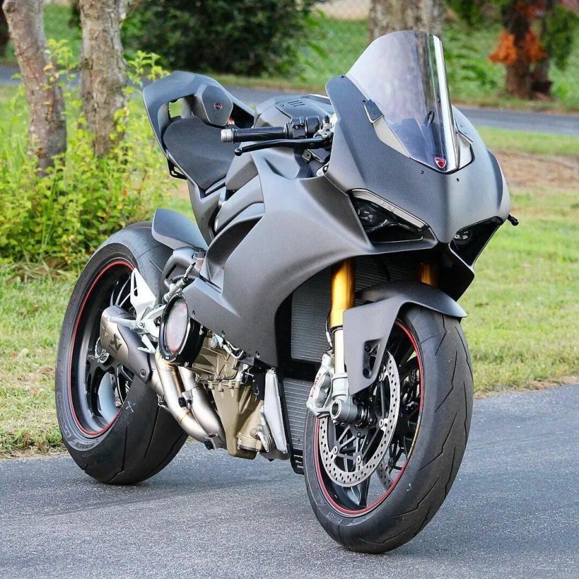 Мотоцикл 2020 года