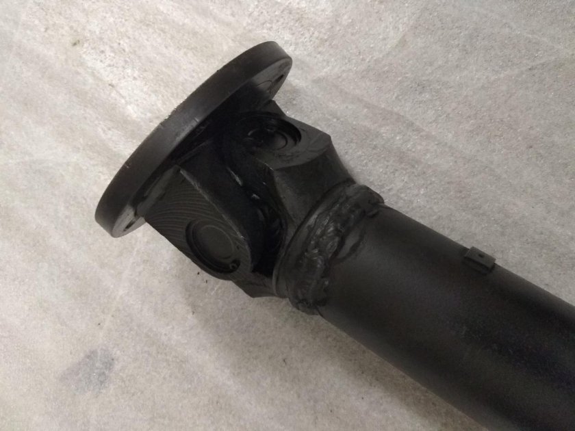 Карданный вал Mercedes ml 320