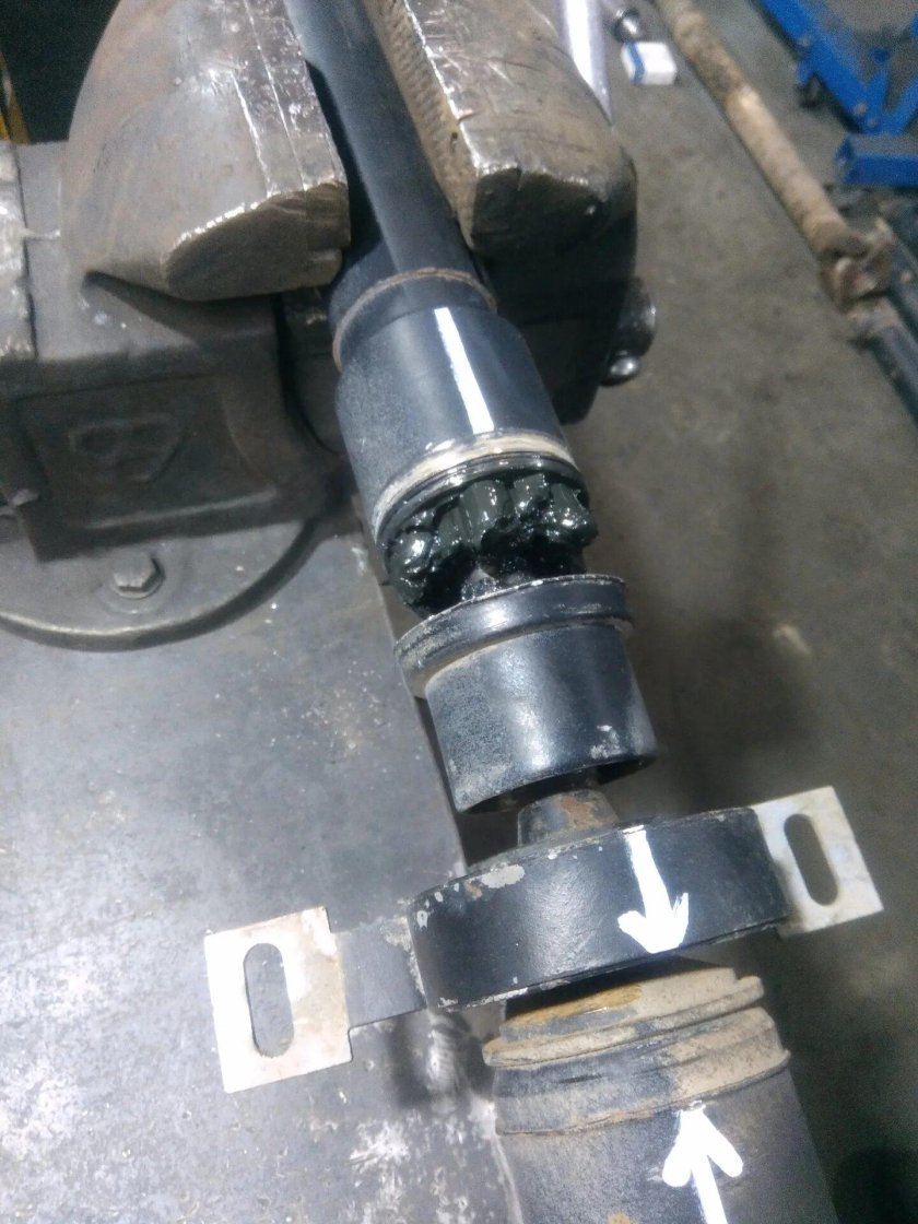 Кардан Рено Дастер 4х4