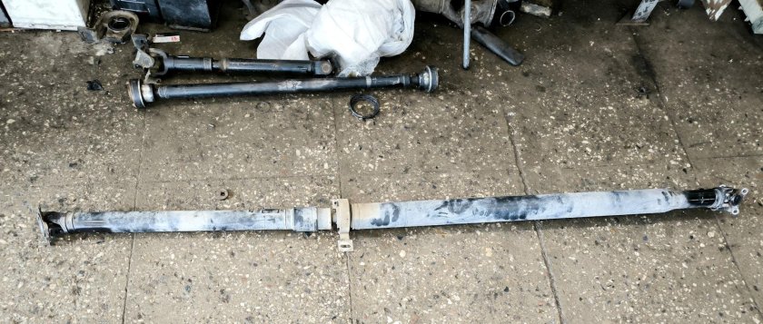 Карданный вал кардан