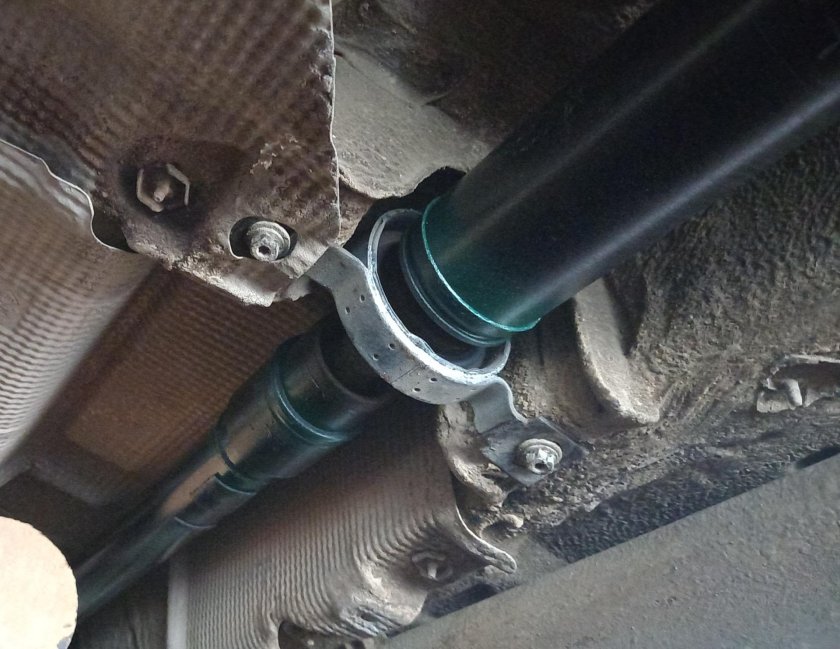 Пыльник кардана Рено Дастер