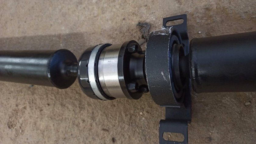 Карданный вал Рено Дастер