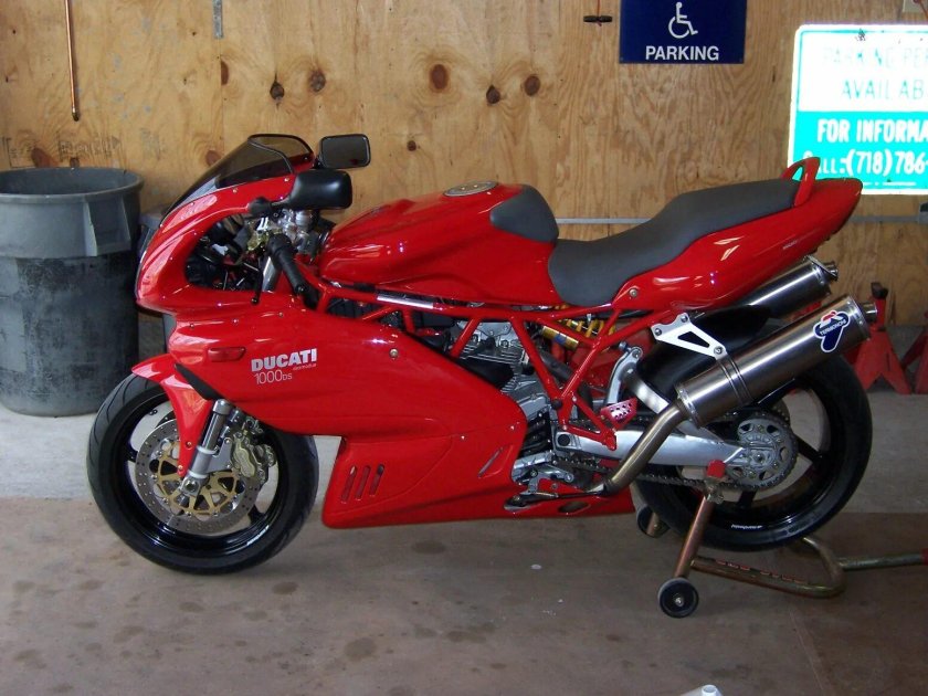 Ducati Supersport 1000ds