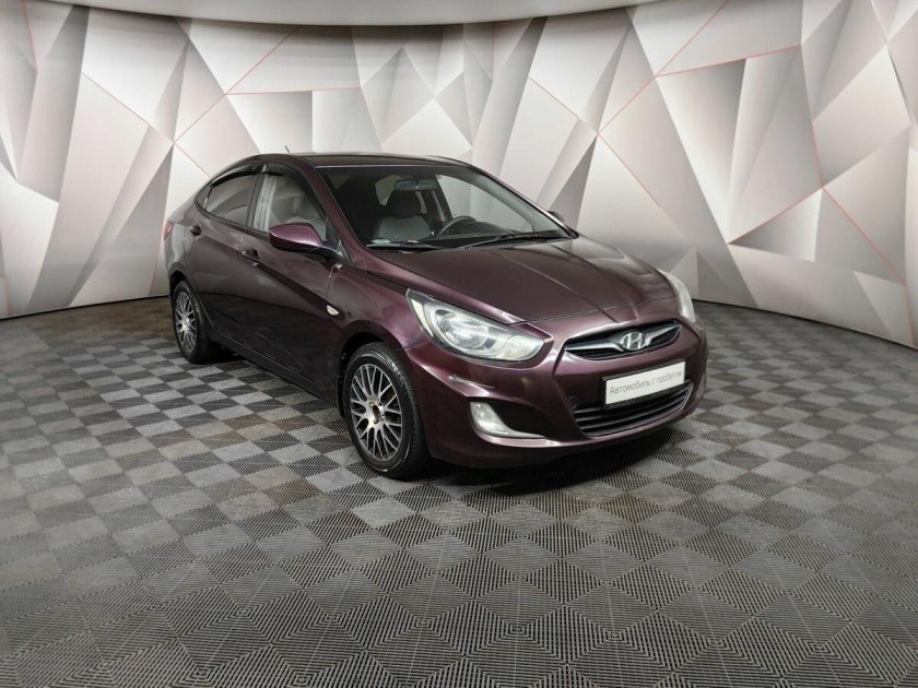 Hyundai solaris 2013